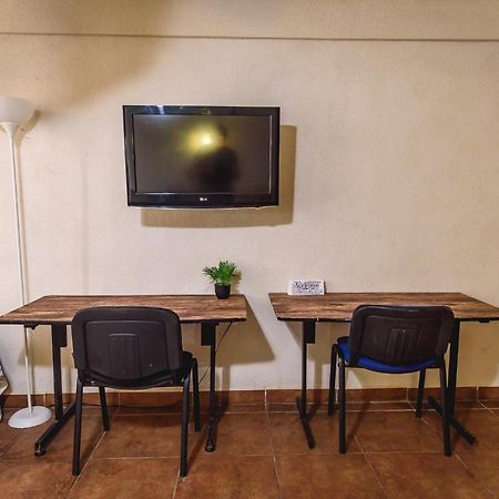 Departamento Grande Con 2 Recamaras Con Aire 5 Camas Wifi 115Mb, Cocina .Cochera Techada, #4 Ciudad Valles Extérieur photo